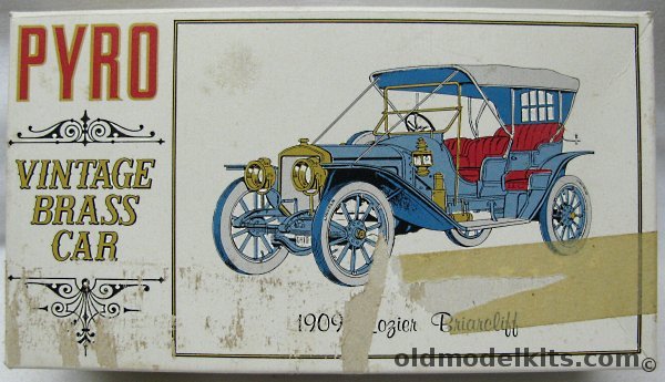 Pyro 1/32 1909 Lozier Briarcliff, C455-125 plastic model kit